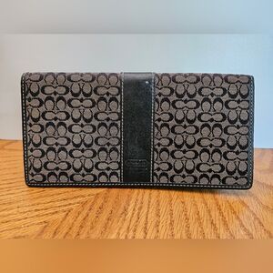 Little Cs bifold Coach Wallet